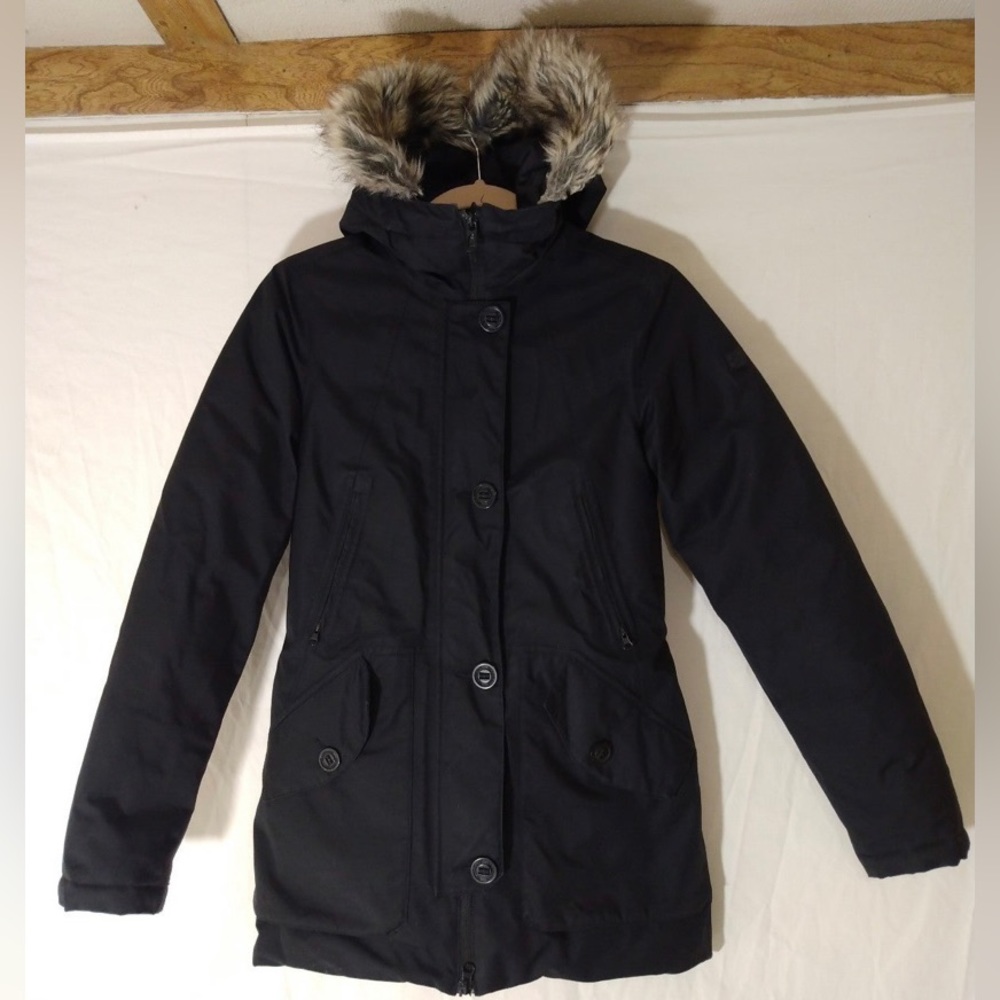 (SOLD) The North Face Mauna Kea Parka
